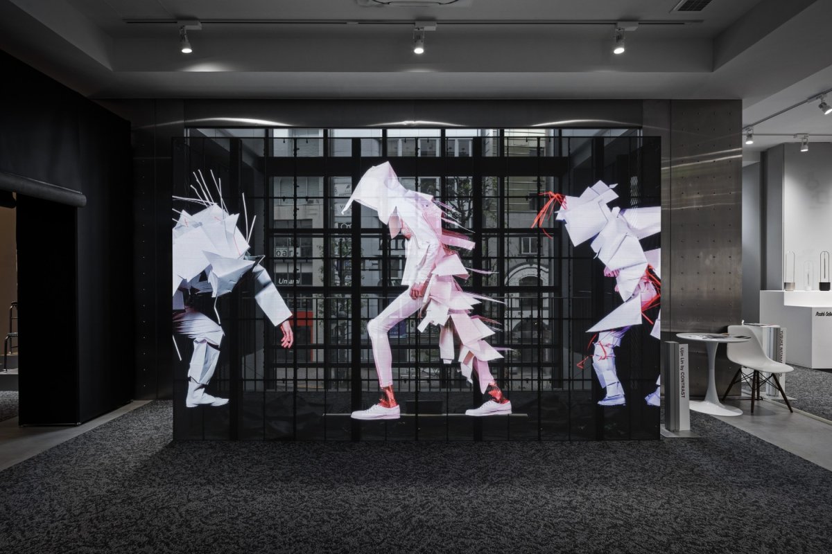 Ujin Lin by CONTRAST