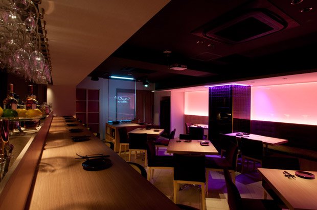 Dining Bar 4 Seasons LDK