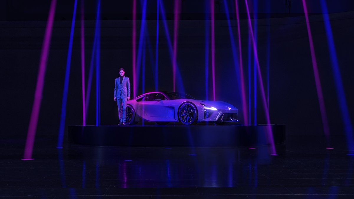 LEXUS JMS 空間デザイン・映像・グラフィック3