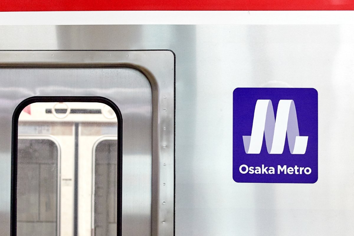 Osaka Metro VIデザイン